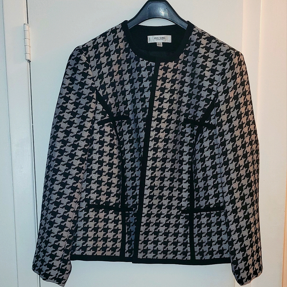 Jones New York Black & White Houndstooth Jacket
